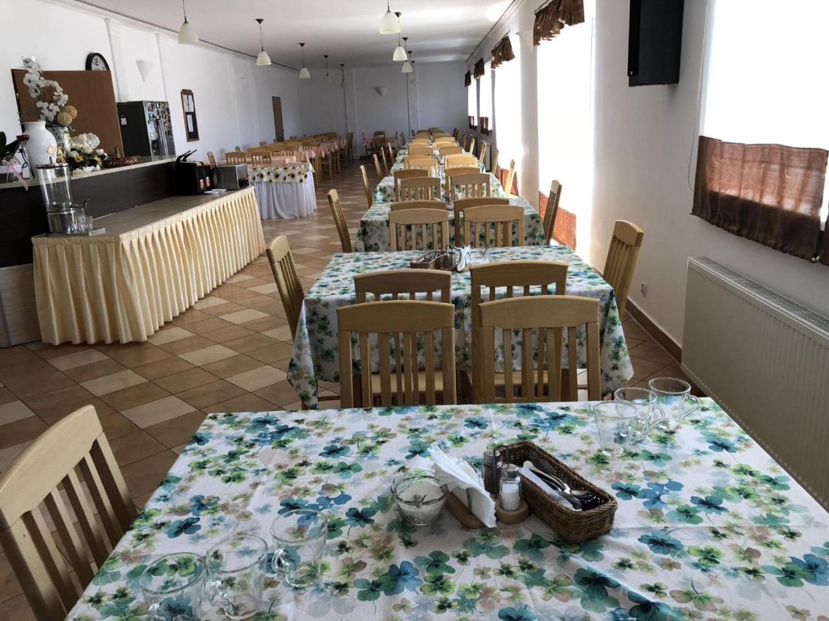 Tasarz Spa Osrodek Wczasowy Rewal Esterno foto