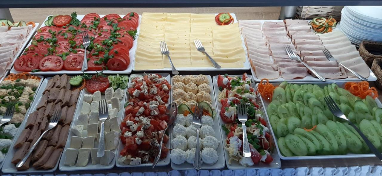 Tasarz Spa Osrodek Wczasowy Rewal Esterno foto